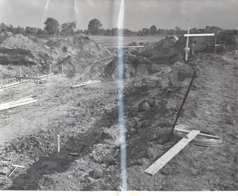 Construction of M-50 Sept. 20 1951 Photos C-3933 002