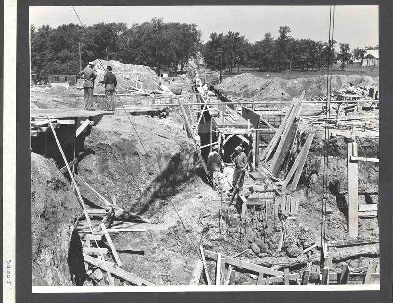 Construction of M-50 Summer 1952 #3205 010