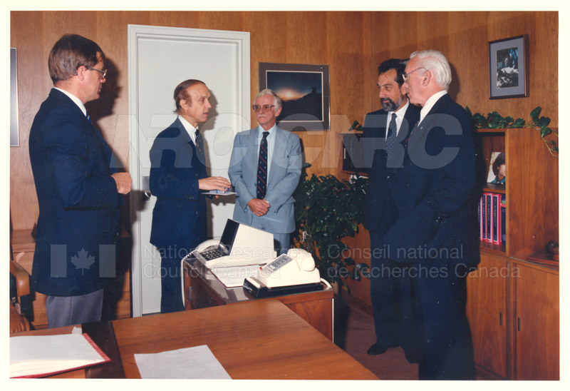 L. Rossi-Bernardi, President, National Research Council of Italy 4 Sept. 1985 002