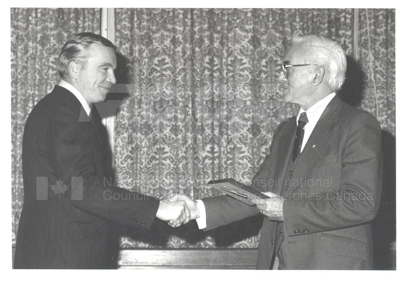 25 Year Service Plaques Presentations 1981 024