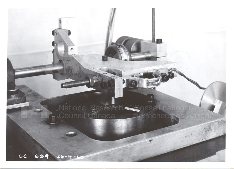 Fuel and Lubricant Lab Apparatus and Testing Procedures 1960 028