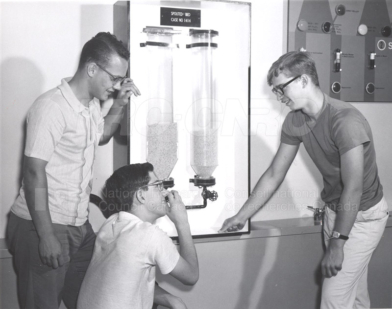 Visit of Summer Science Students 1965 003