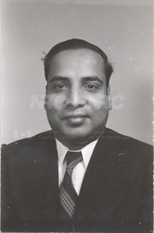 Photographs of Postdoctorate Issue 1957 100