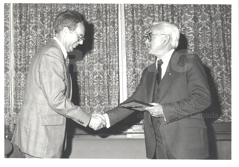 25 Year Service Plaques Presentations 1981 028