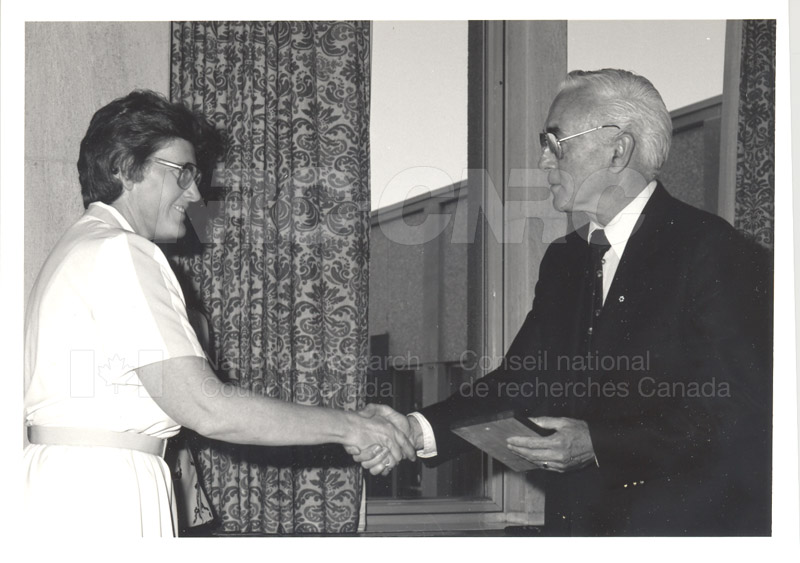 25 Year Service Plaque Presentations May 1985 017