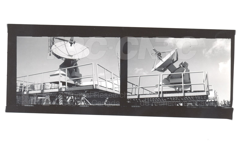 Algonquin Observatory- 6 ft. Solar Patrol Antenna c.1965 003