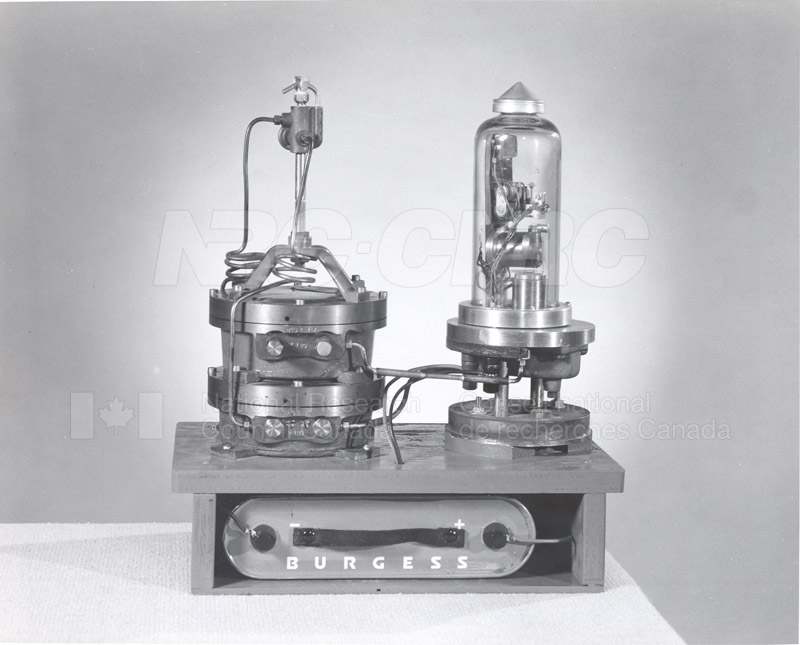 ''Seaclutter Trials'' Scarborough Bluffs 1956 002