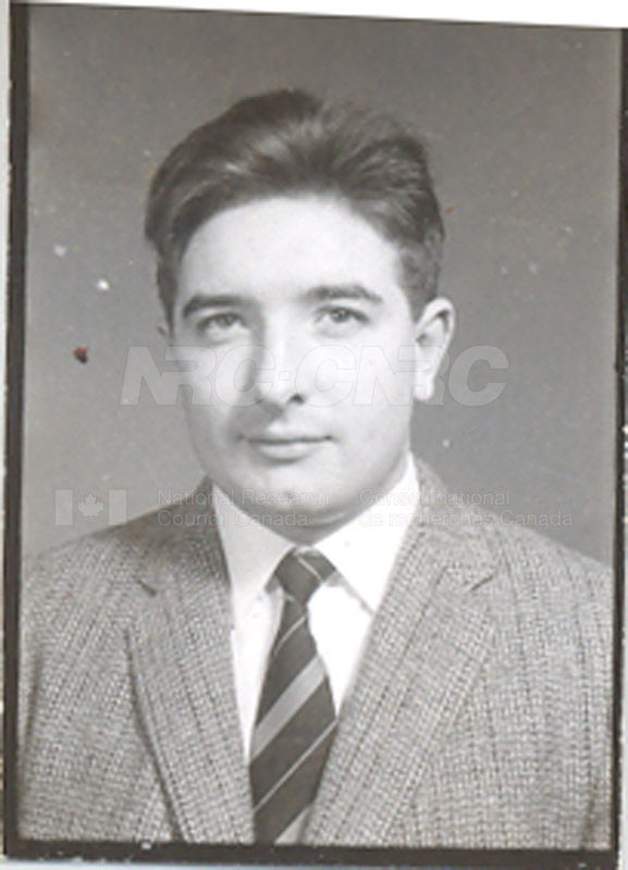 Bourse d'études post-doctorales- 1959 076