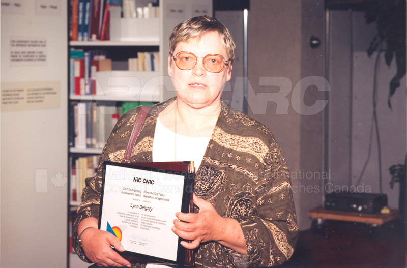 L'ICIST prix d'accomplissement 1996 005