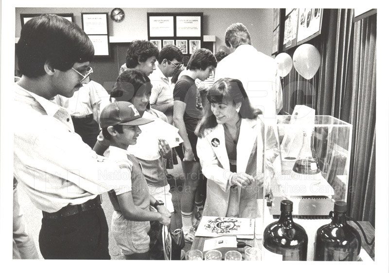 NRC Open House- Chemistry 1984 008