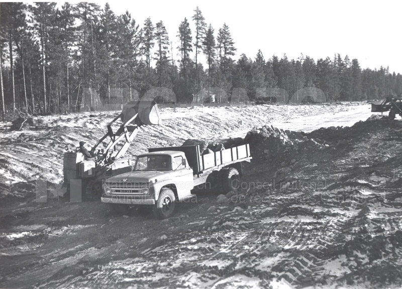 L'Observatoire Algonquin - déblaiement des sites n °, 5 décembre 1961 001
