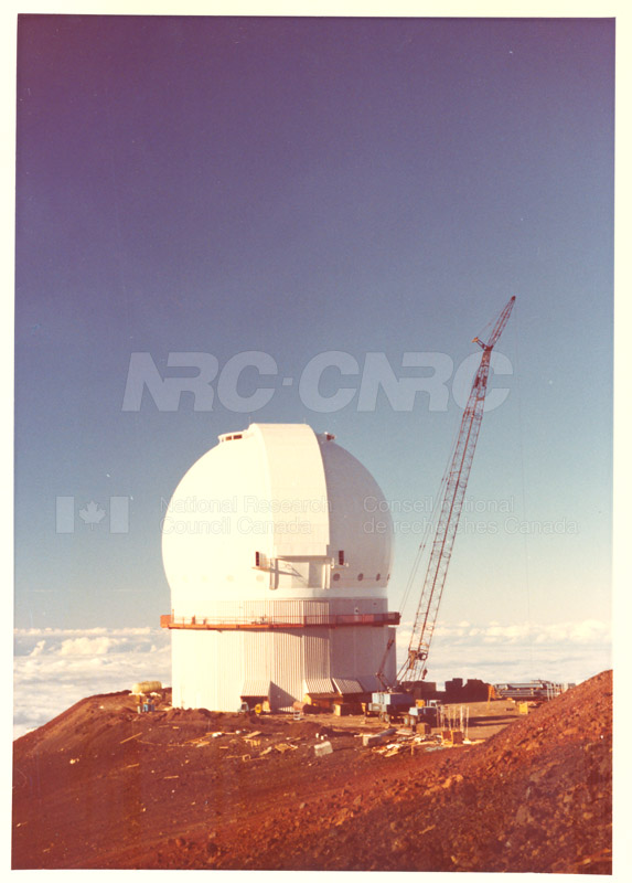 Le télescope Canada-France-Hawaï, novembre 1976 001