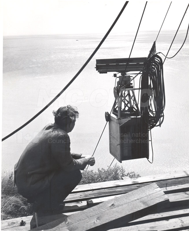 ''Seaclutter Trials'' Scarborough Bluffs 1956 005