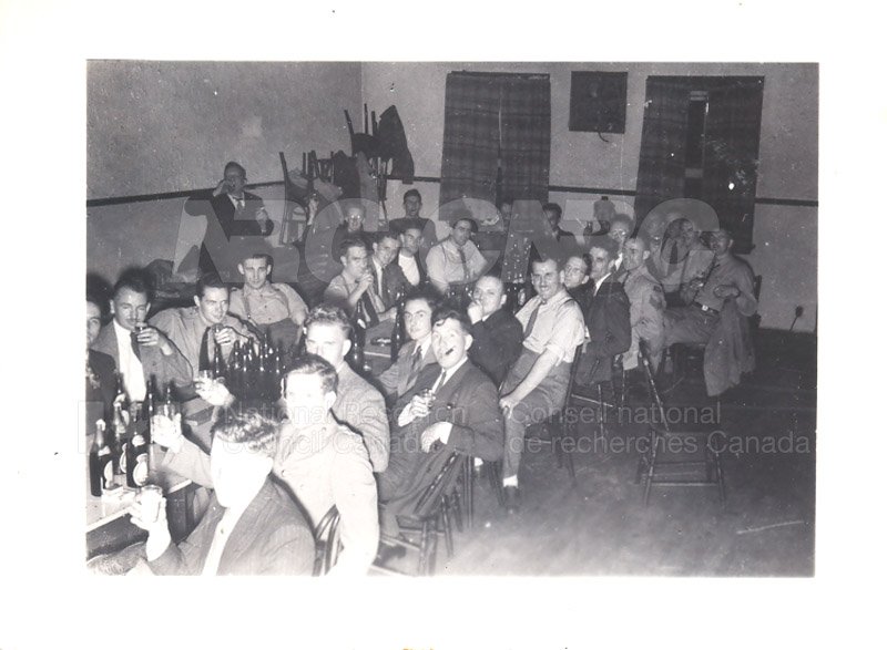 Group Portrait- Physics and E.Eng.- Radio Branch Celebration c.1945 003