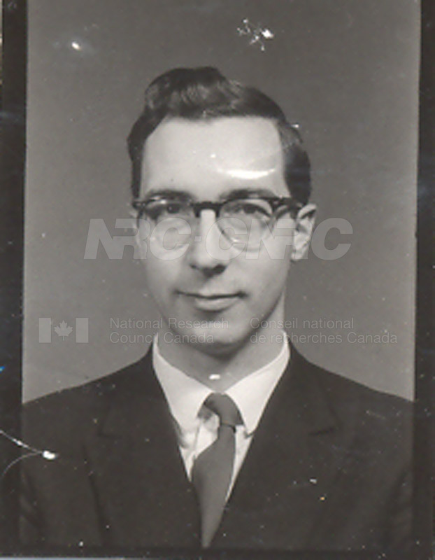 Bourse d'études post-doctorales- 1959 097