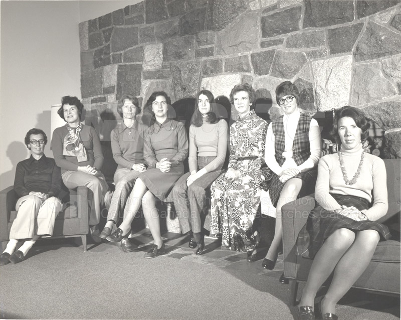 Scientists' Wives' Assn.-NRC Women's Assn. n.d., 1975 007