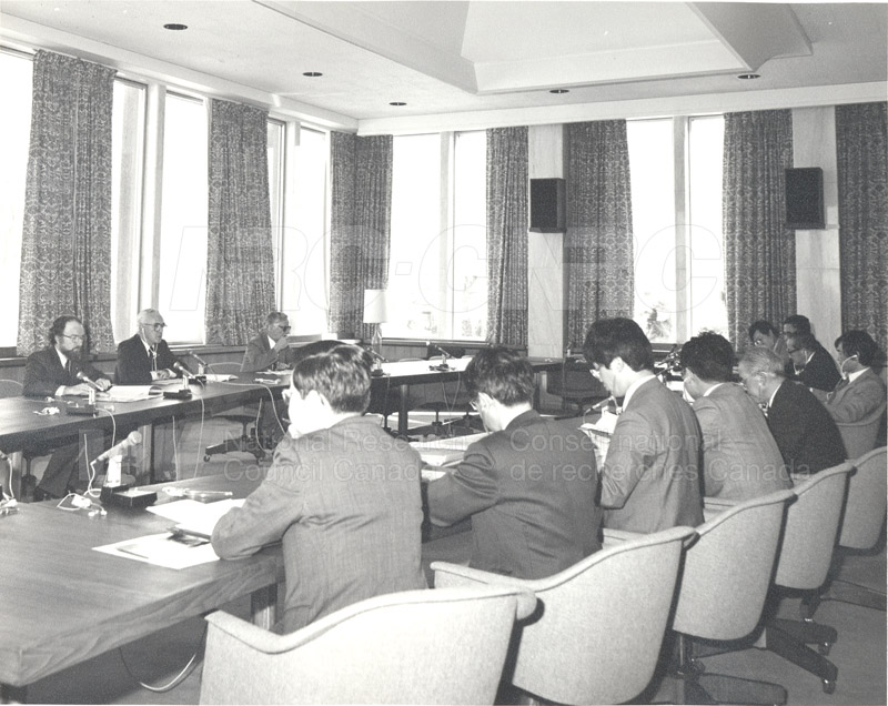 Visit of a Survey Mission from the Council of Science and Tech. Japan 1983 003