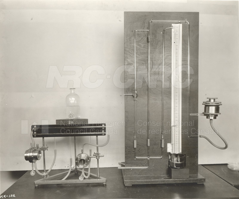 Leather Research- Apparatus for Determining Water and Air in Leather