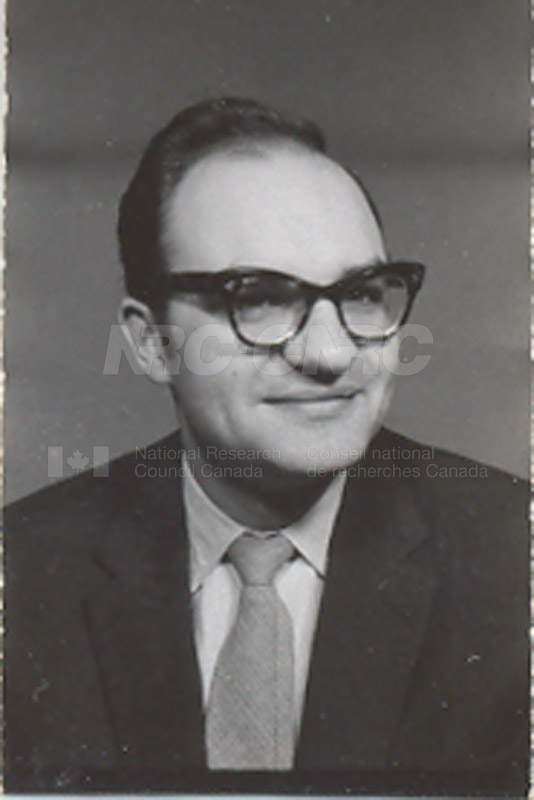 Photographs of Postdoctorate Issue 1957 061