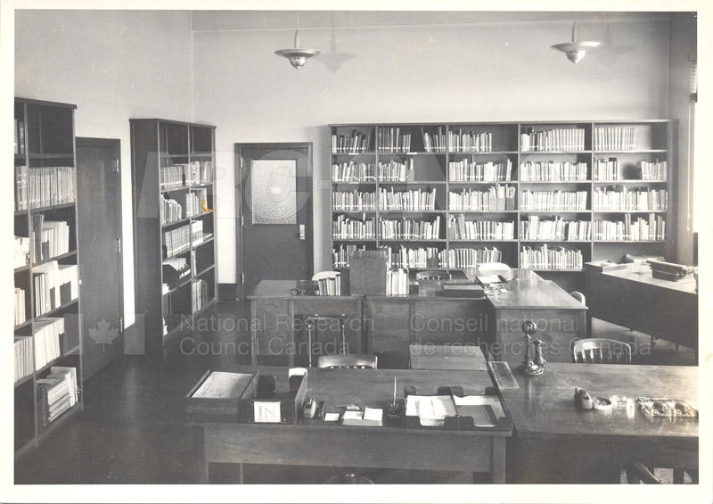 Bibliothèque aéronautique octobre 1948 003