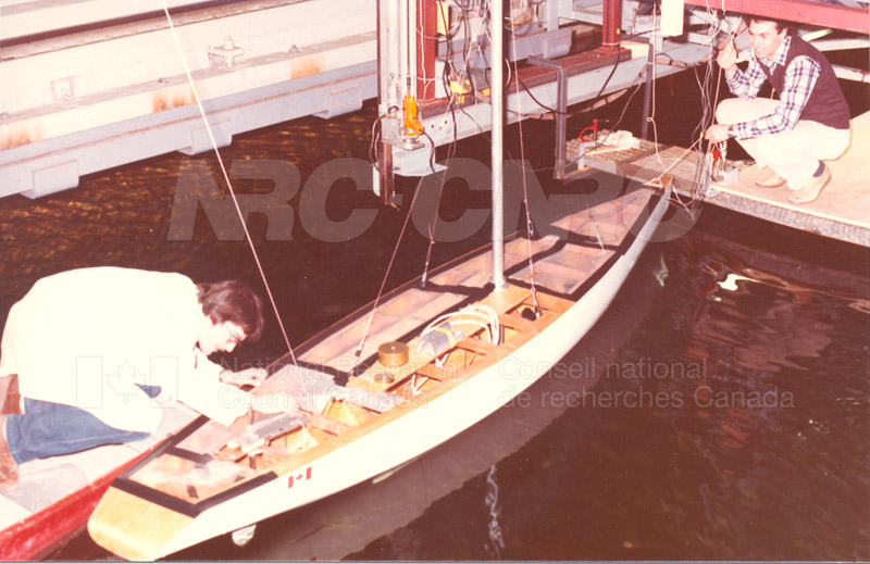 Heelling Yacht Resistance Test Equipment 002