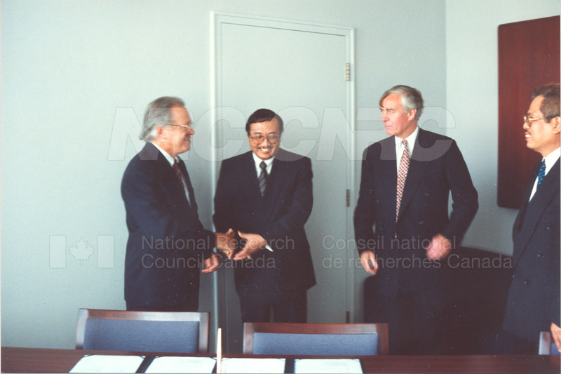 Agreement Signing Indonesian Institute of Sciences 10 Sept. 1997 010