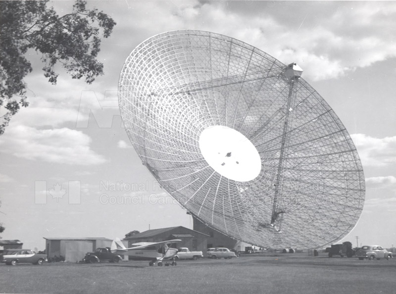 Radiotélescope (Nouvelle-Galles du Sud) environ 1960 005
