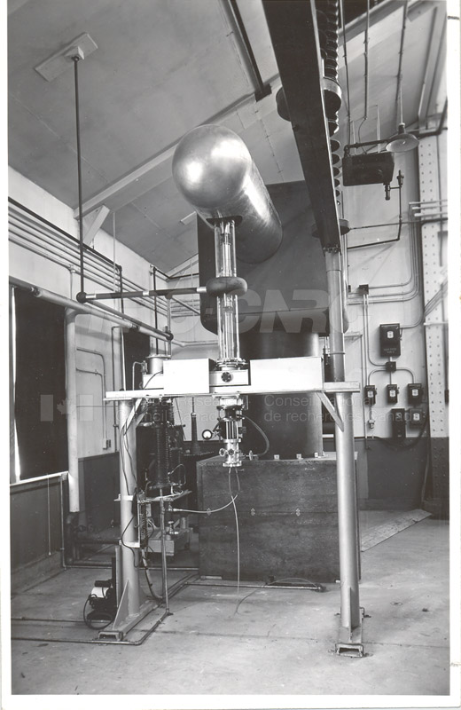 Chalk River Laboratories- 250 Kilovolt Accelerator c.1947