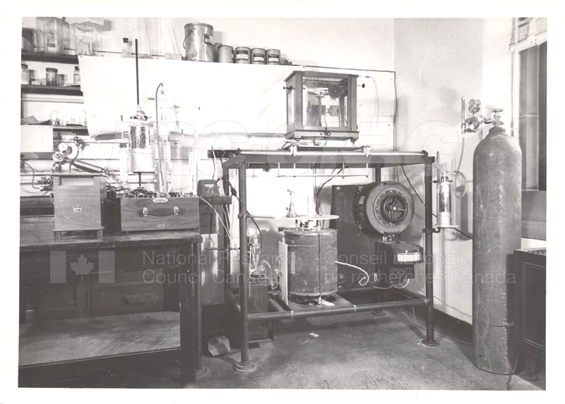 J.A. Morrison Hydrogen Liquifier- Low Temperature Calorimetry Laboratory 1948
