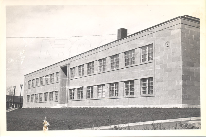 The Building- Exterior Views 1950-1968 012