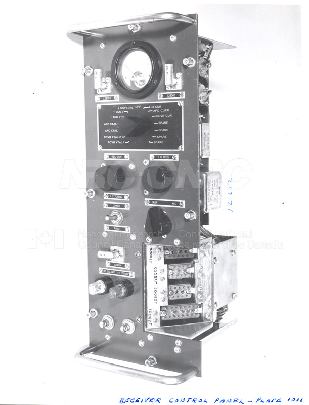 Plaques de AN-MPQ-501 (Prototype de Cal 1957) 009