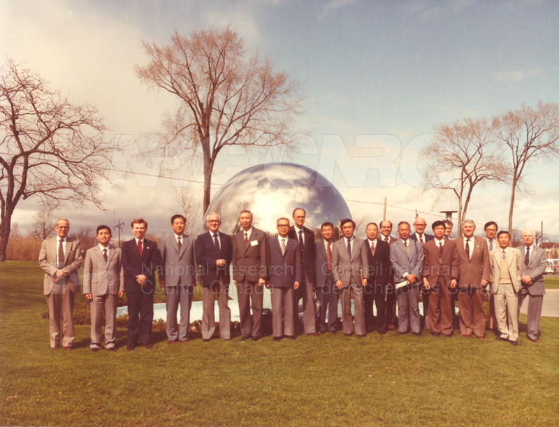 Visite au Canada d'une délégation de l'académie chinoise des sciences 28 avril - 11 mai 1983 002