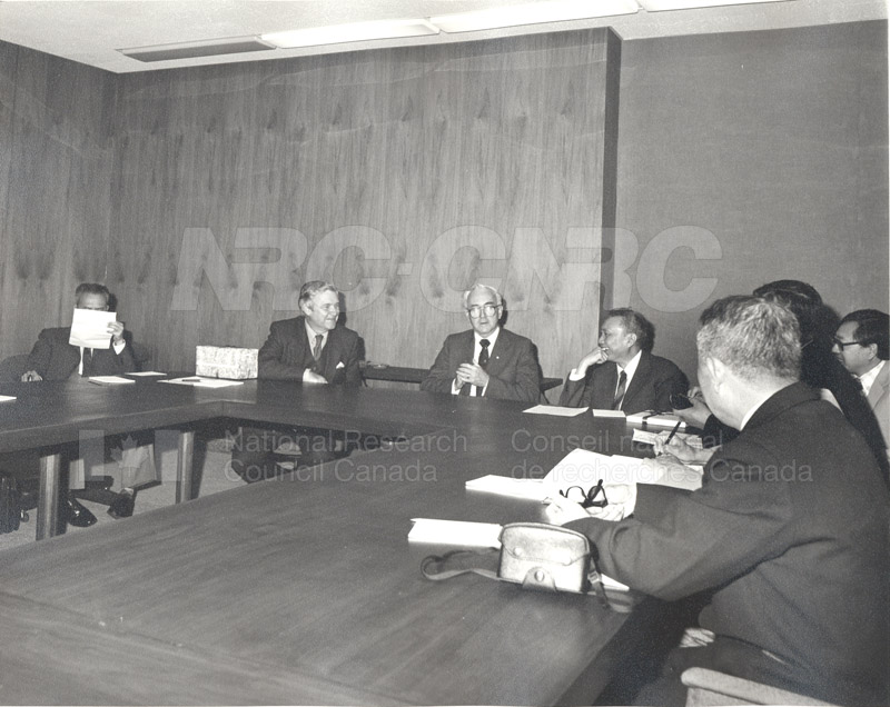 Visite au Canada d'une délégation de l'académie chinoise des sciences 28 avril - 11 mai 1983 005