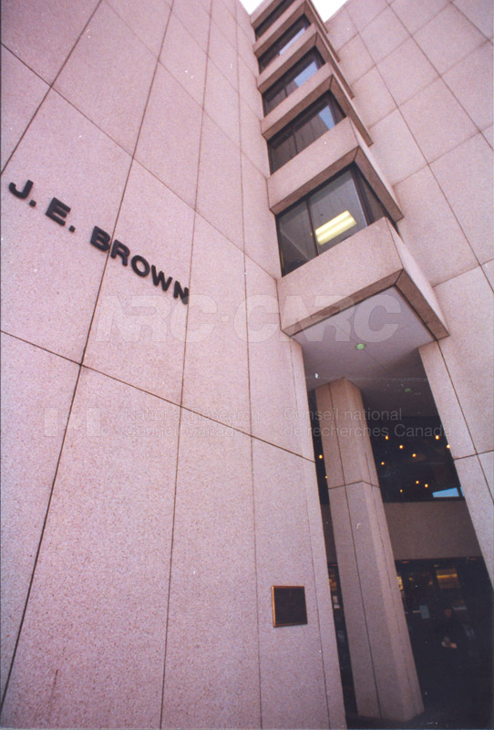 J.E. Brown 004