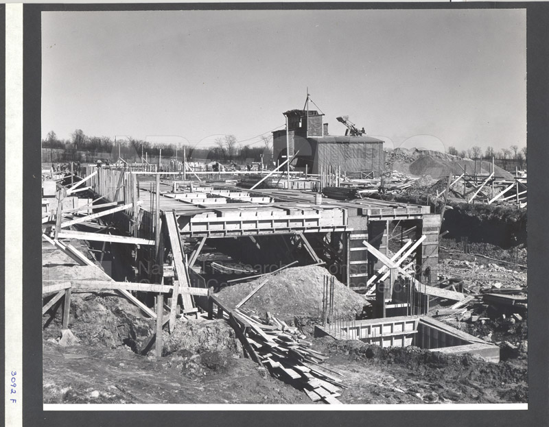 Construction de 50 M printemps 1952 #3092 006