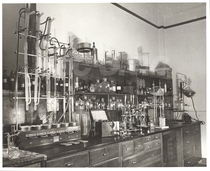 Laboratoire de biochimie 1950